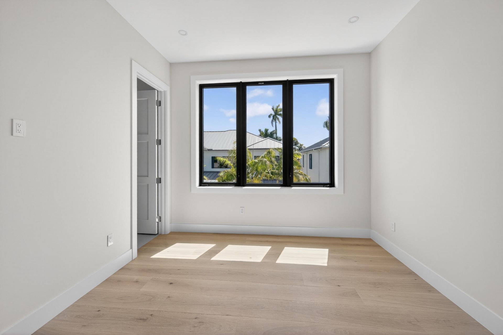 1550 Ponce De Leon Drive, Fort Lauderdale, FL 33316 Photo