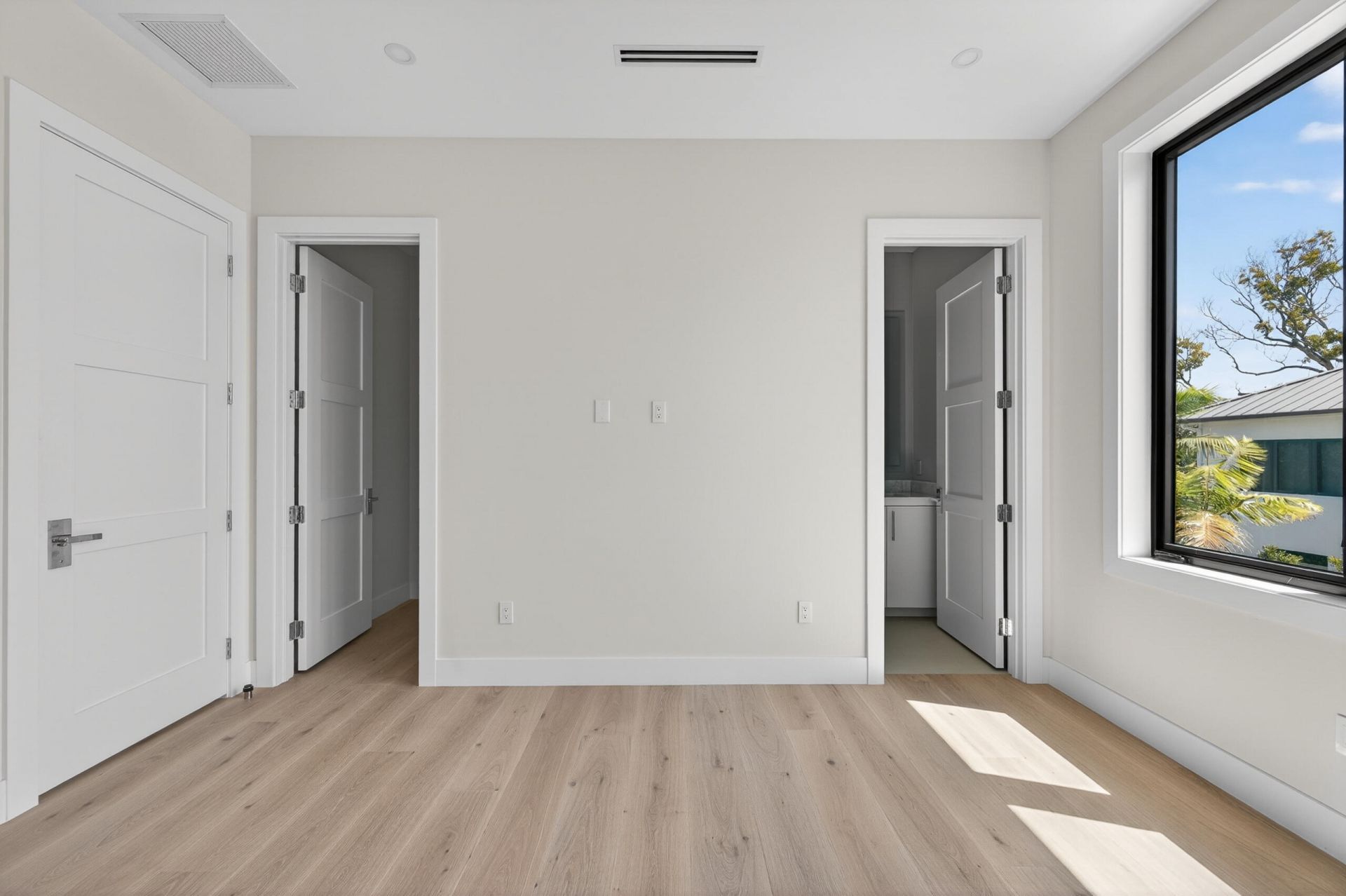 1550 Ponce De Leon Drive, Fort Lauderdale, FL 33316 Photo