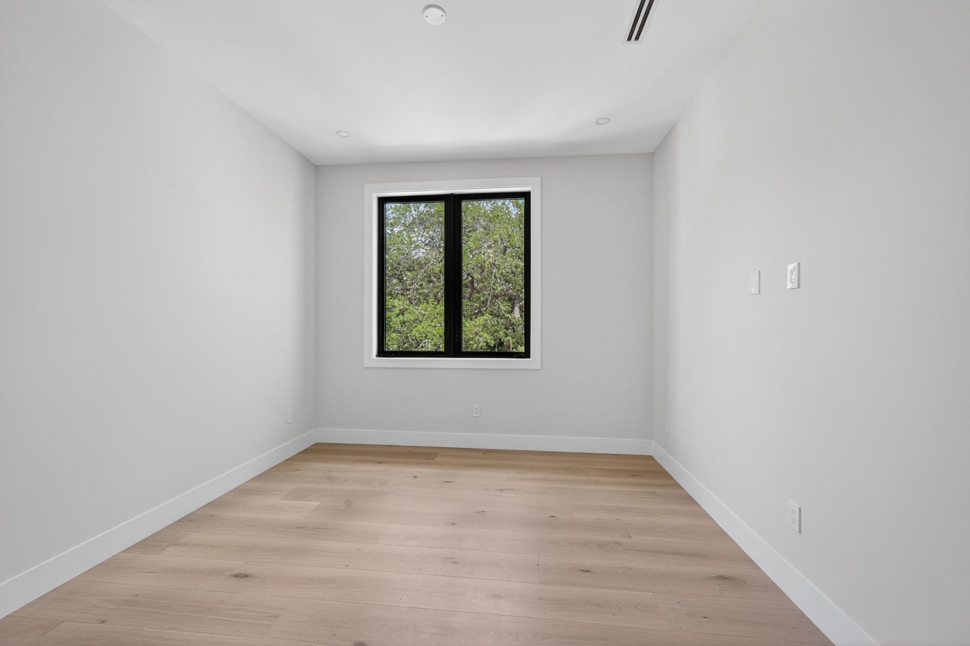 1550 Ponce De Leon Drive, Fort Lauderdale, FL 33316 Photo