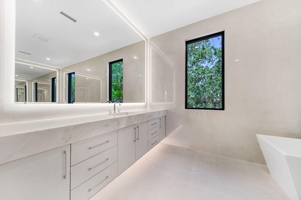 1550 Ponce De Leon Drive, Fort Lauderdale, FL 33316 Photo
