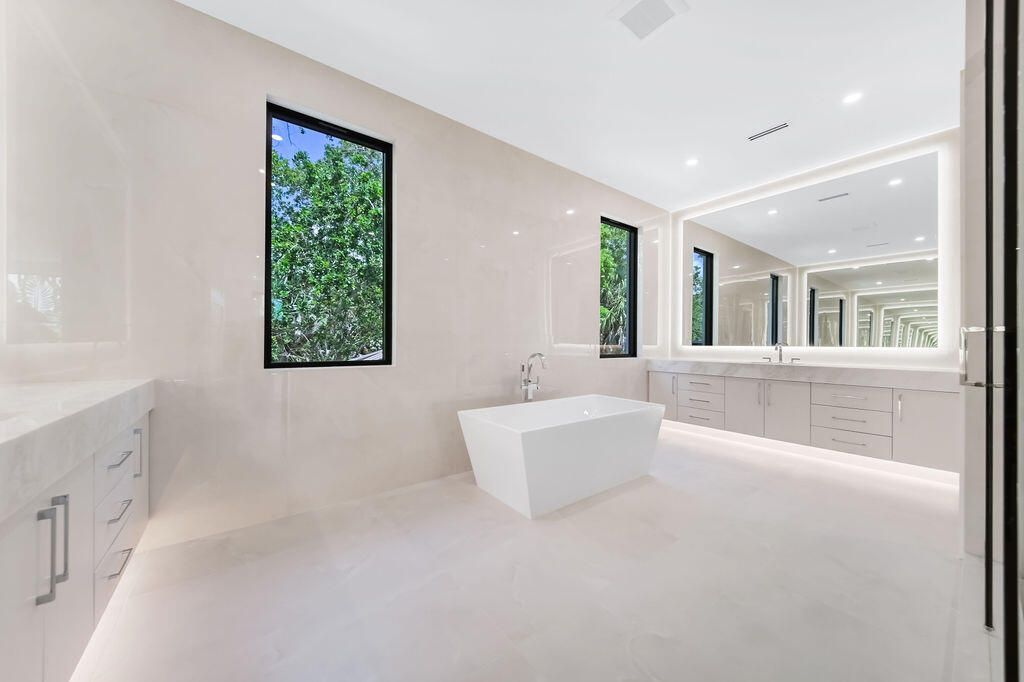 1550 Ponce De Leon Drive, Fort Lauderdale, FL 33316 Photo