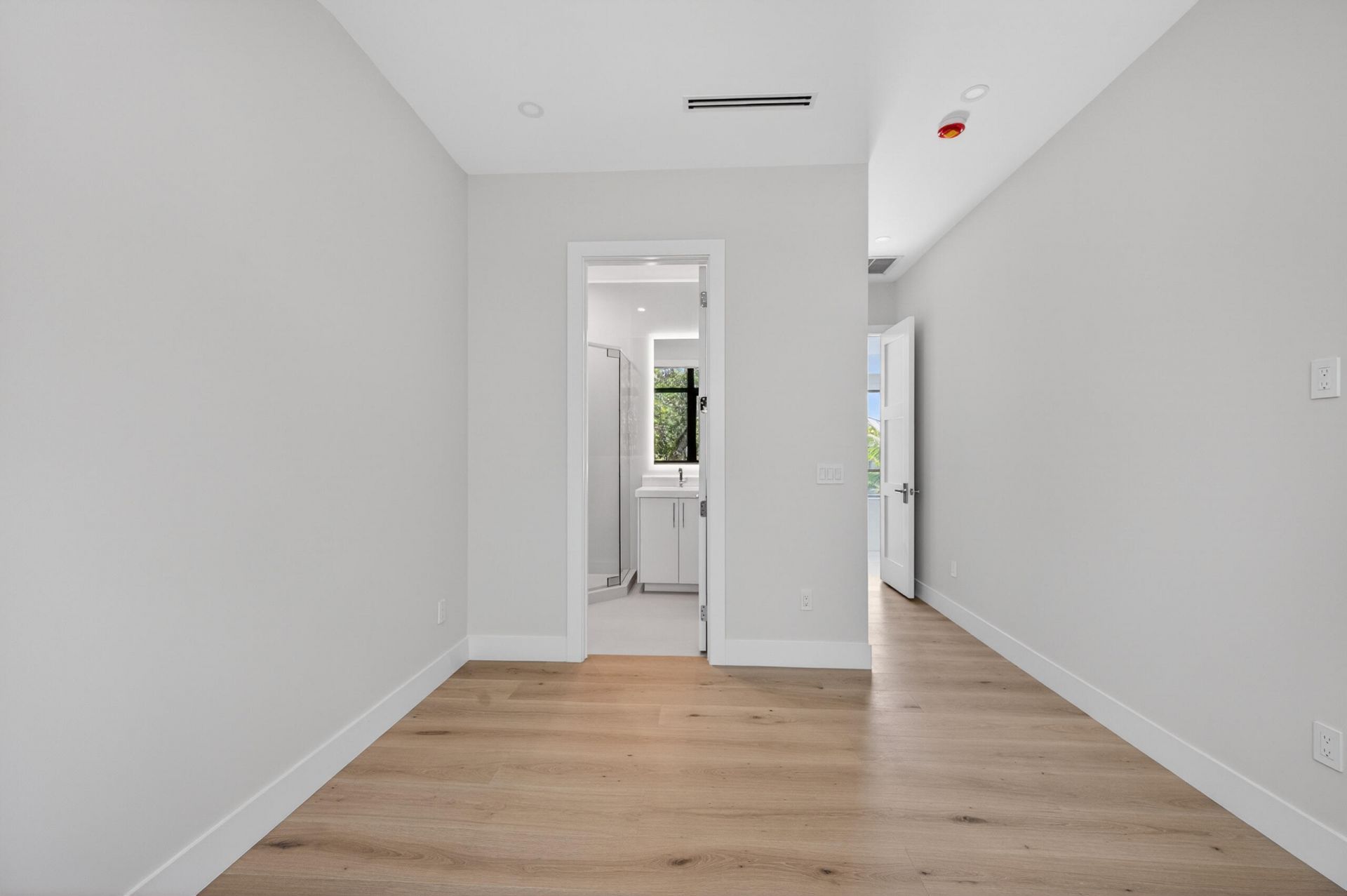 1550 Ponce De Leon Drive, Fort Lauderdale, FL 33316 Photo