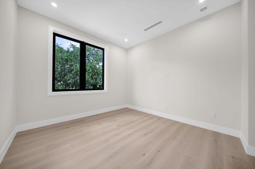 1550 Ponce De Leon Drive, Fort Lauderdale, FL 33316 Photo
