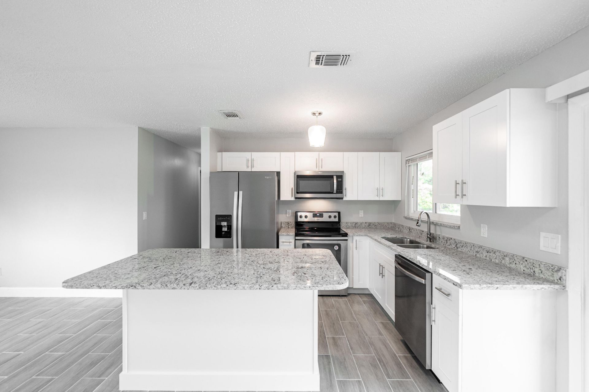 651 SE Port St Lucie Boulevard, Port Saint Lucie, FL 34984 Photo