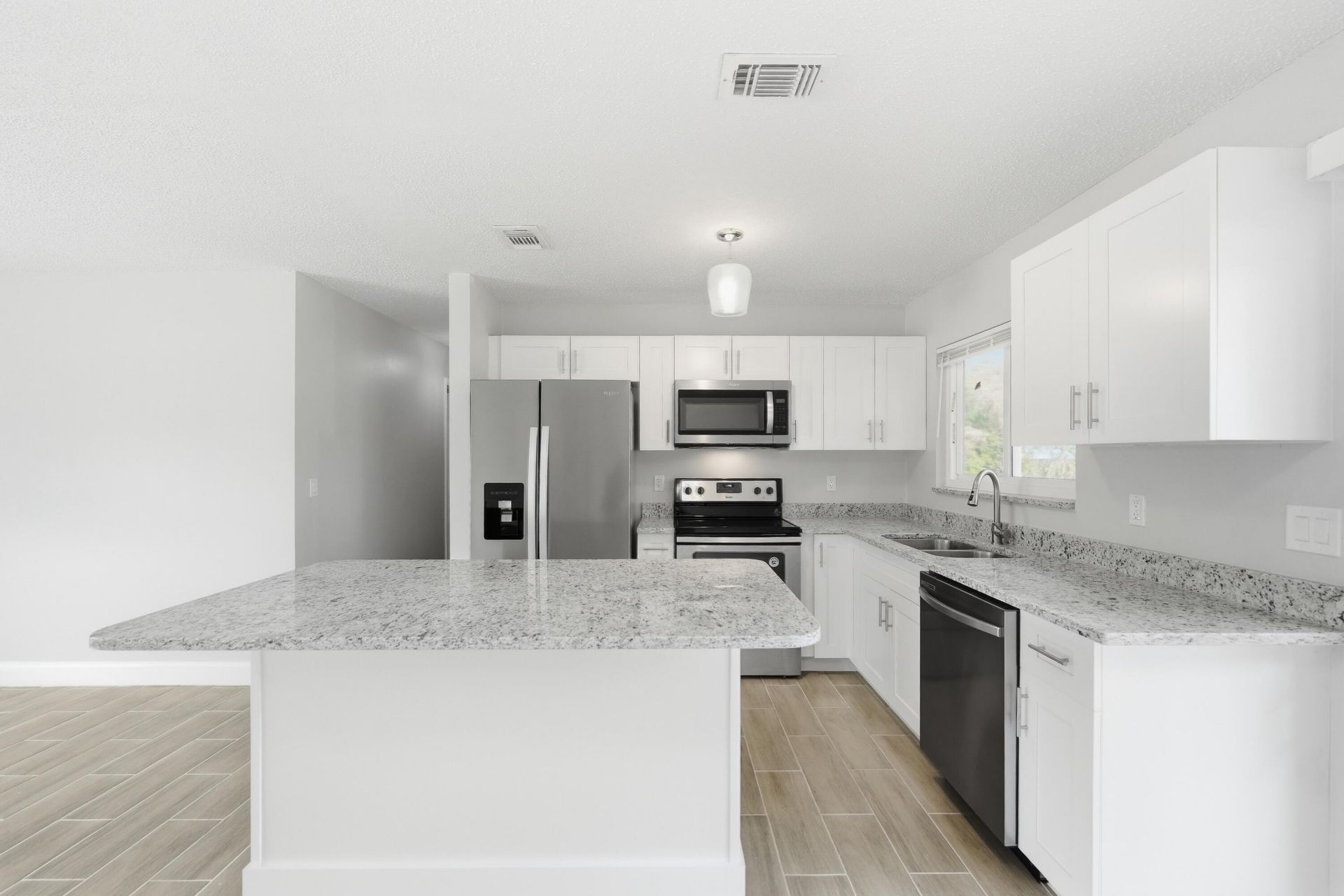 651 SE Port St Lucie Boulevard, Port Saint Lucie, FL 34984 Photo