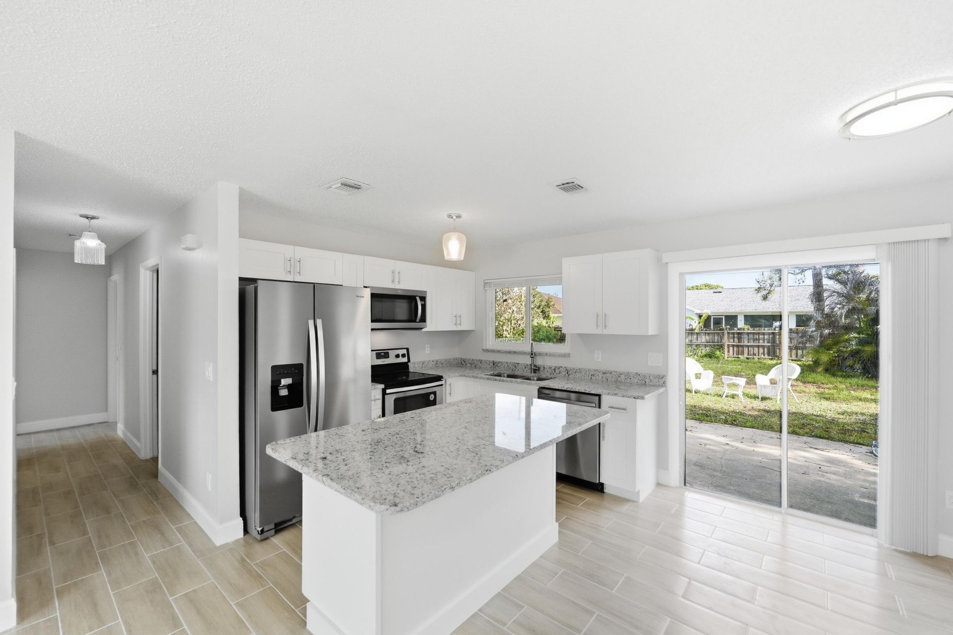 651 SE Port St Lucie Boulevard, Port Saint Lucie, FL 34984 Photo