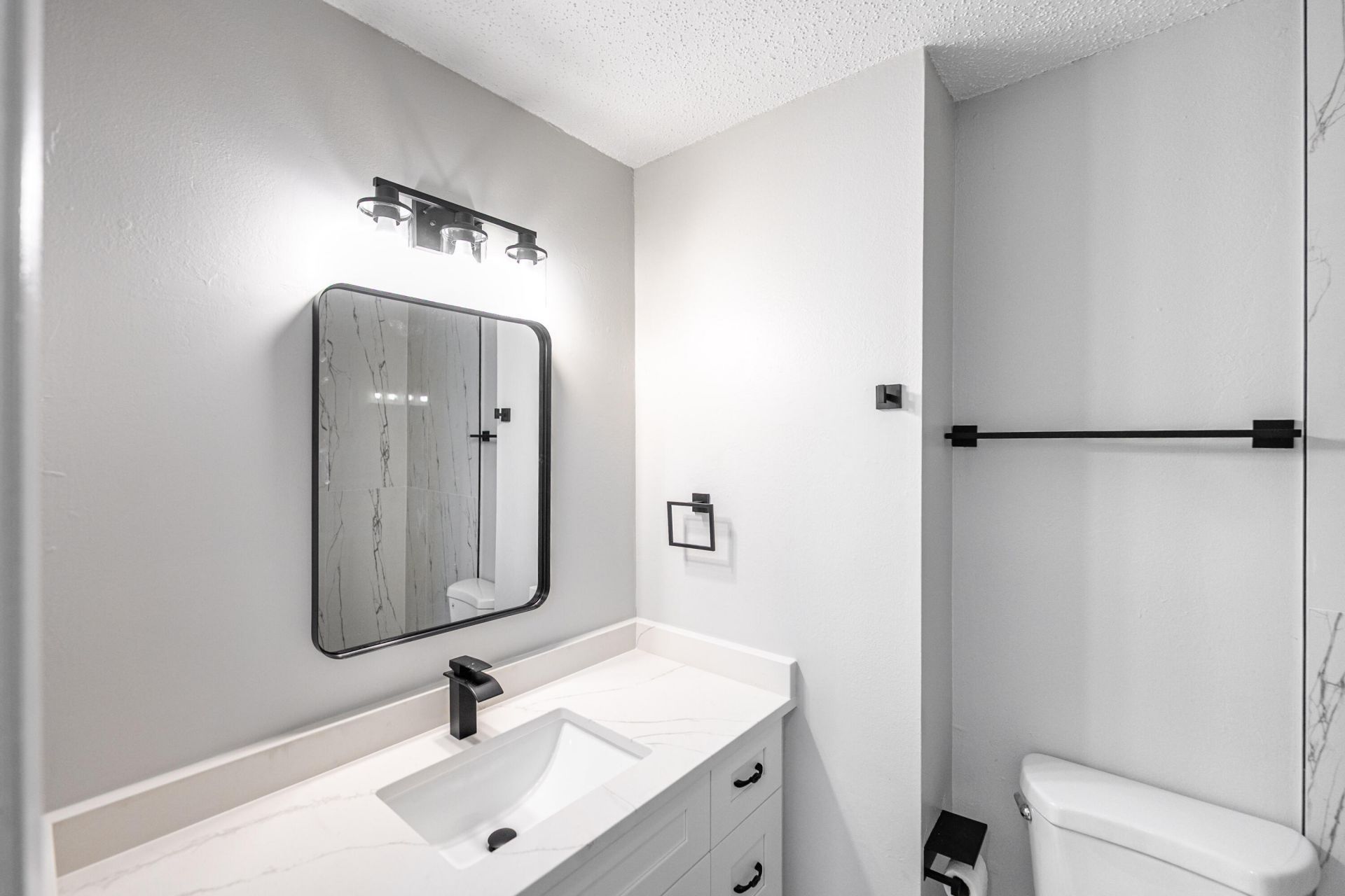 651 SE Port St Lucie Boulevard, Port Saint Lucie, FL 34984 Photo