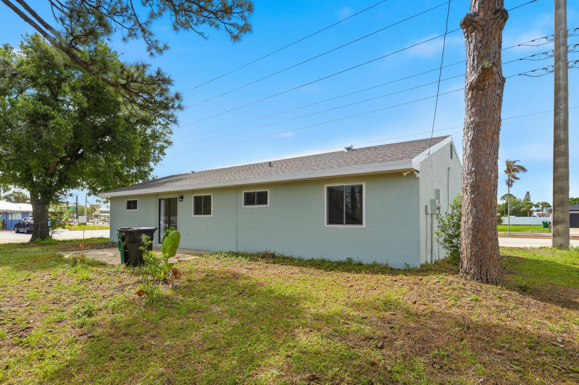 651 SE Port St Lucie Boulevard, Port Saint Lucie, FL 34984 Photo