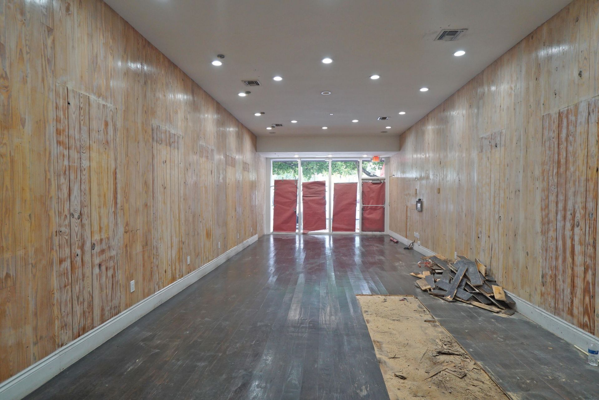 1365 SW 22nd Street, Miami, FL 33188 Photo