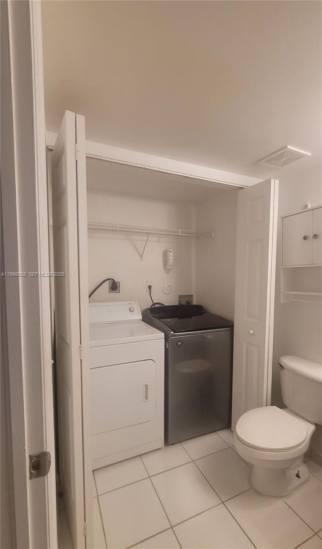 2961 NE 185th St, Unit 1607, Aventura, FL 33180 Photo