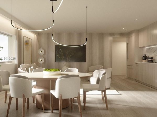 250 Collins Av, Unit 212, Miami Beach, FL 33139