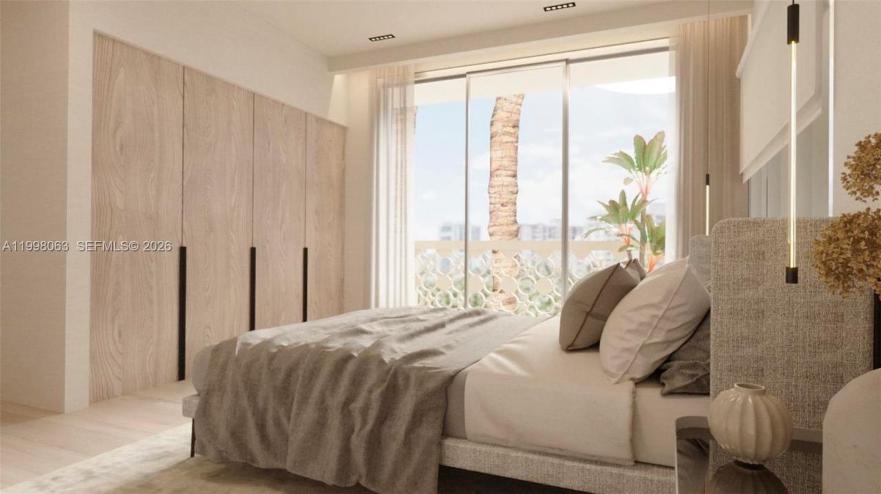 250 Collins Av , Unit 212, Miami Beach, FL 33139 Photo