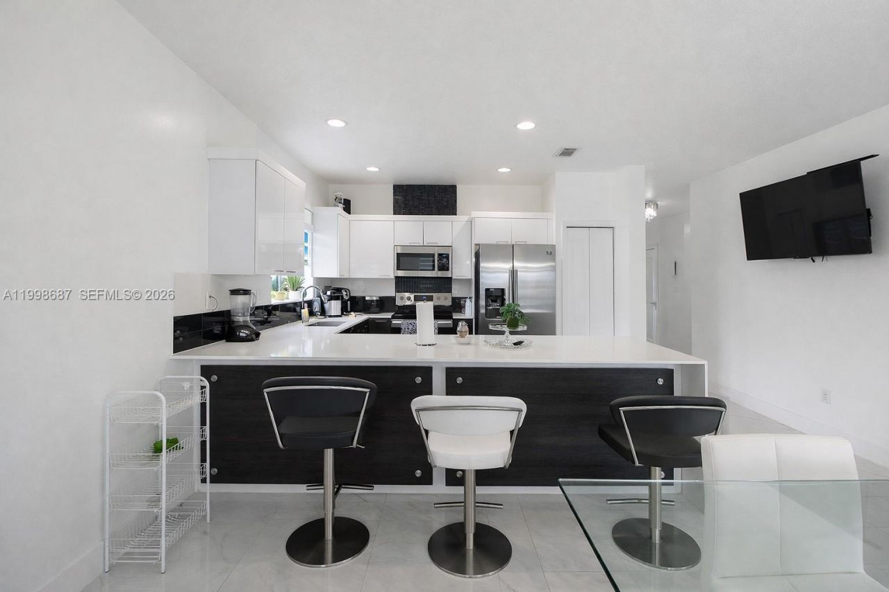 15045 SW 38th Ter , Miami, FL 33185 Photo