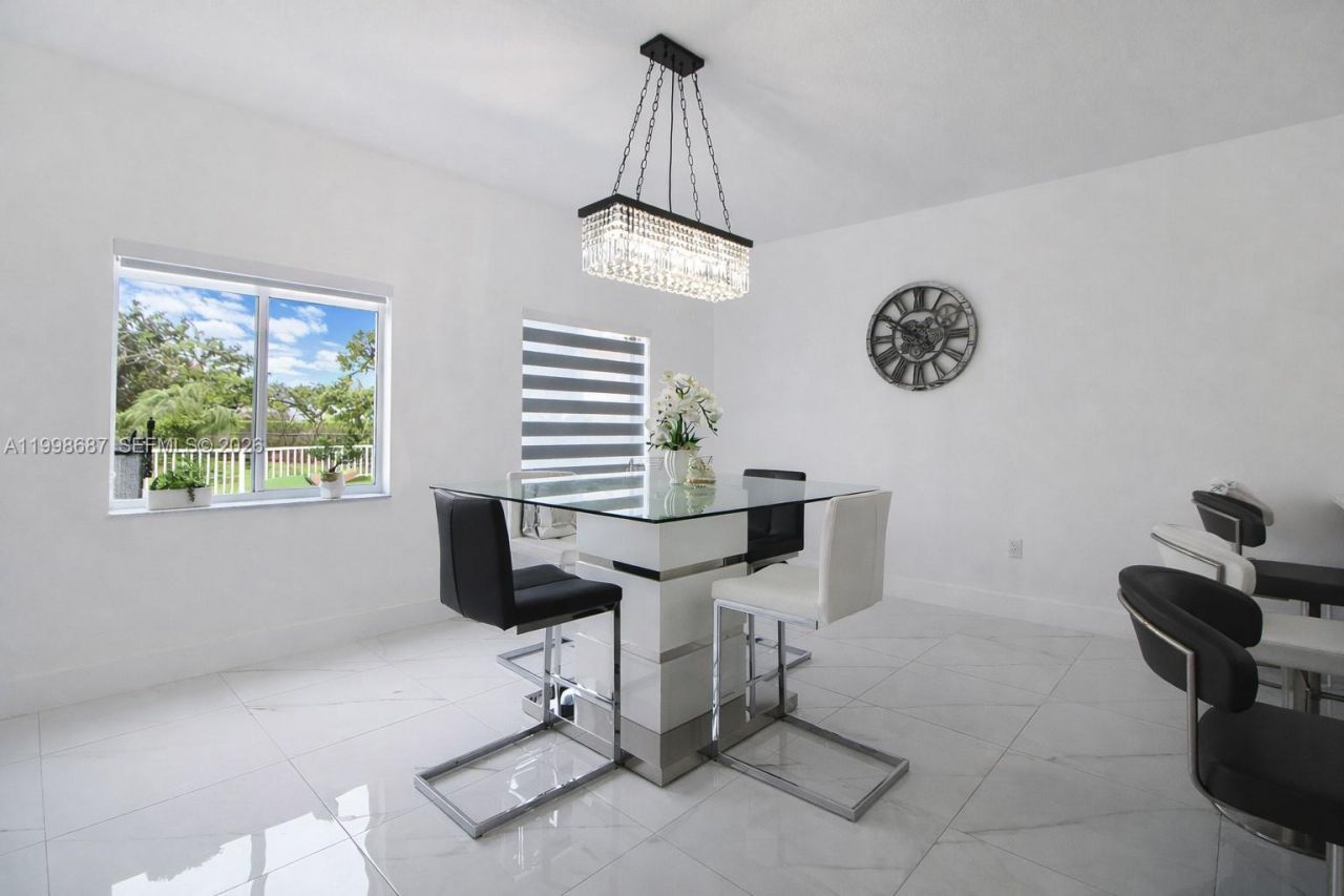 15045 SW 38th Ter , Miami, FL 33185 Photo