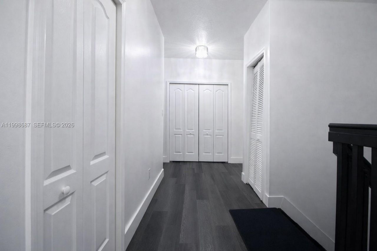 15045 SW 38th Ter , Miami, FL 33185 Photo