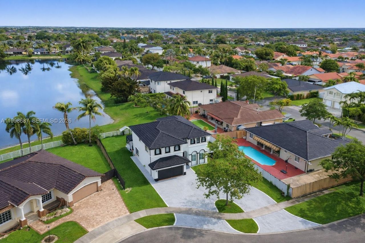 15045 SW 38th Ter , Miami, FL 33185 Photo