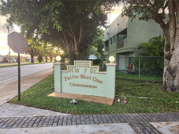 11091 NW 7th St, Unit 104, Miami, FL 33172
