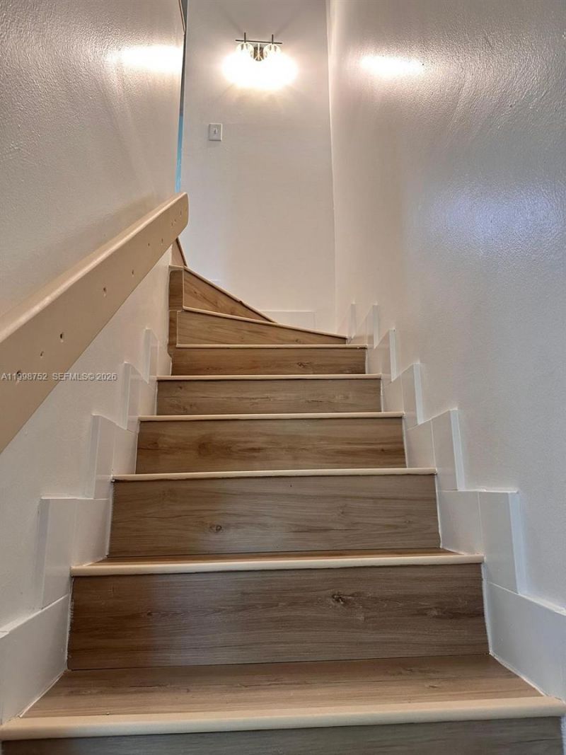 11091 NW 7th St, Unit 104, Miami, FL 33172 Photo