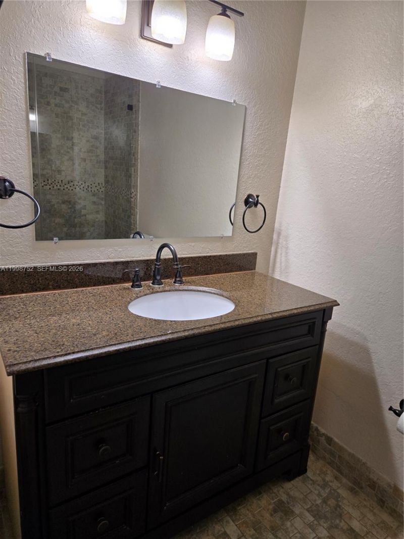11091 NW 7th St, Unit 104, Miami, FL 33172 Photo