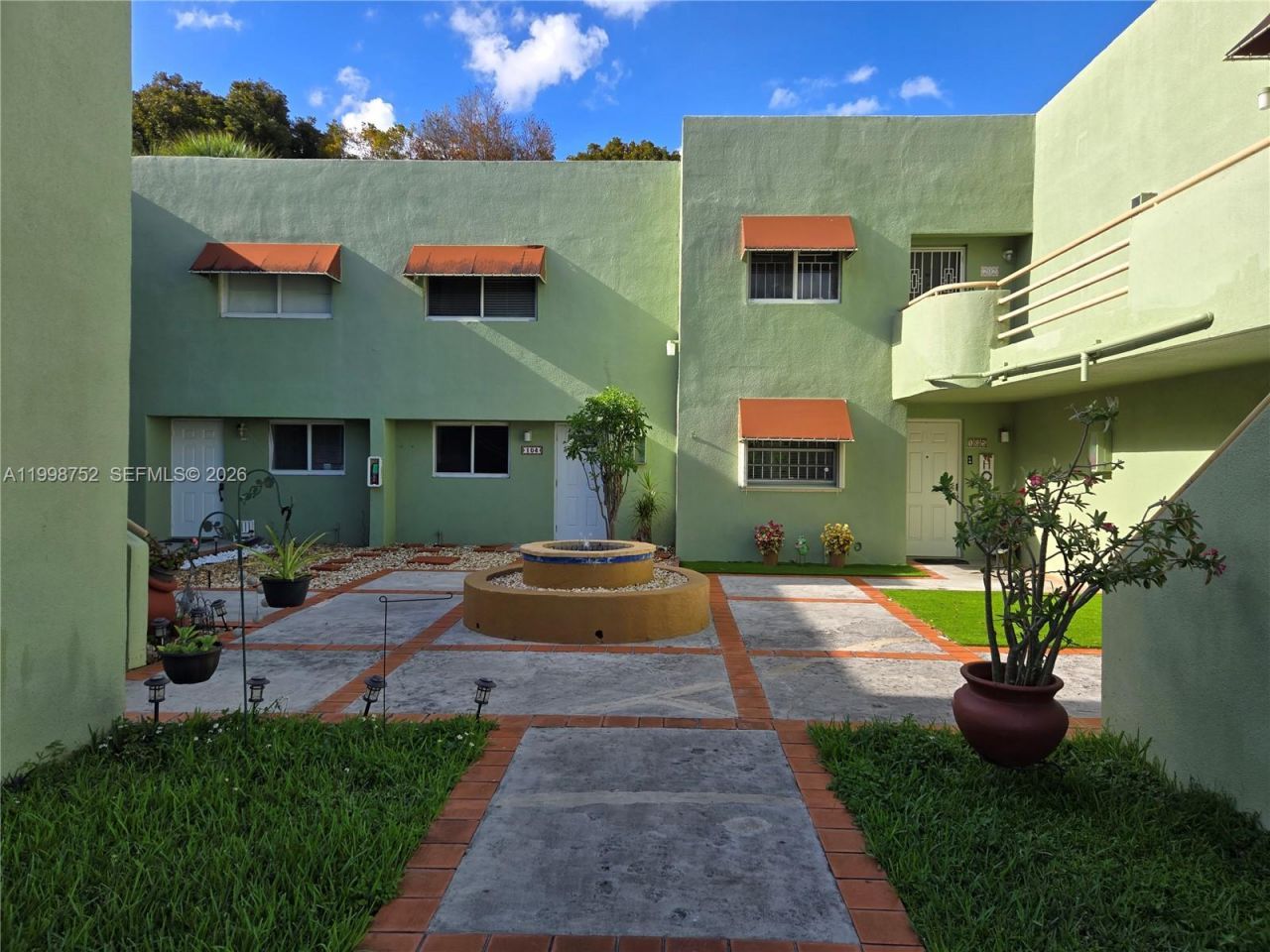 11091 NW 7th St, Unit 104, Miami, FL 33172 Photo