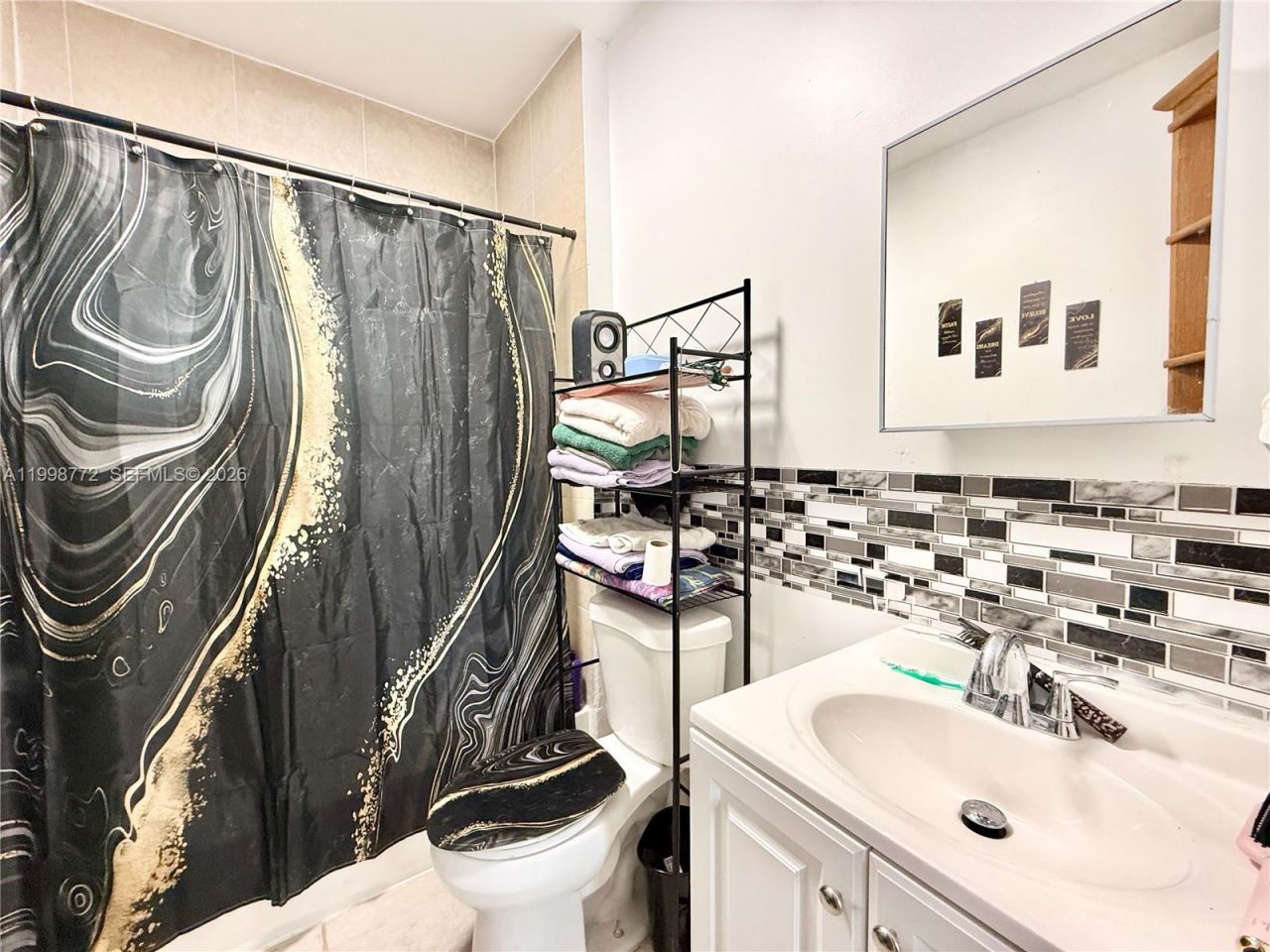 597 NW 69th St, Miami, FL 33150 Photo