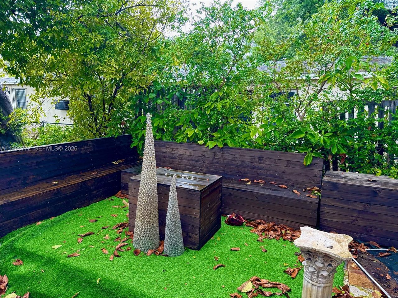 597 NW 69th St, Miami, FL 33150 Photo