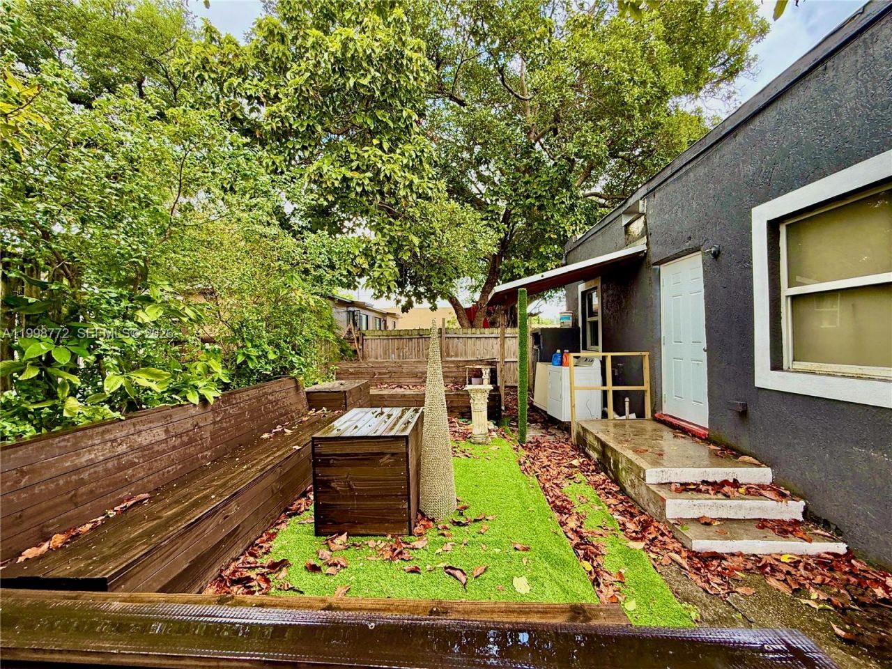 597 NW 69th St, Miami, FL 33150 Photo