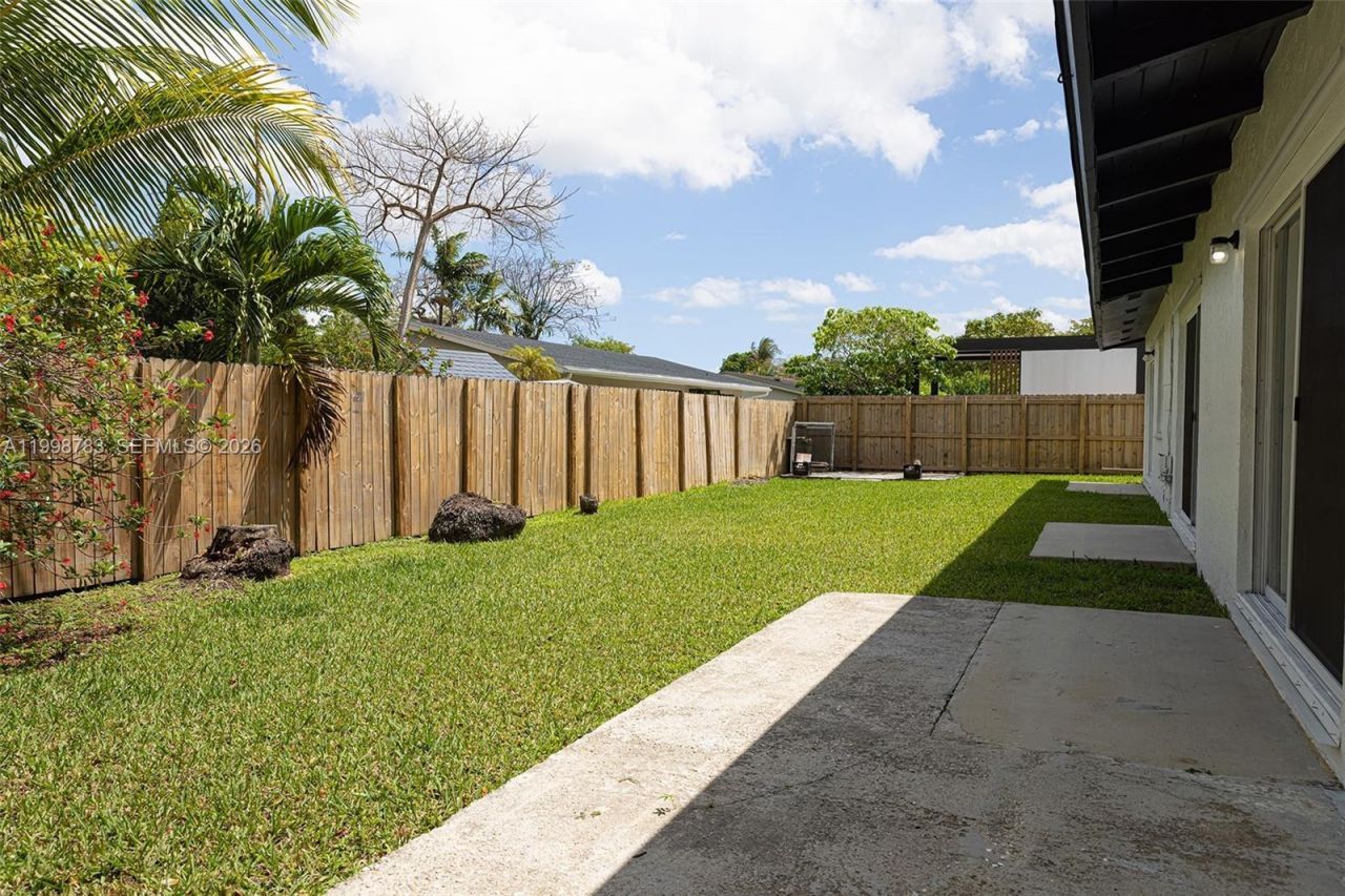 10241 SW 128th Ave, Miami, FL 33186 Photo