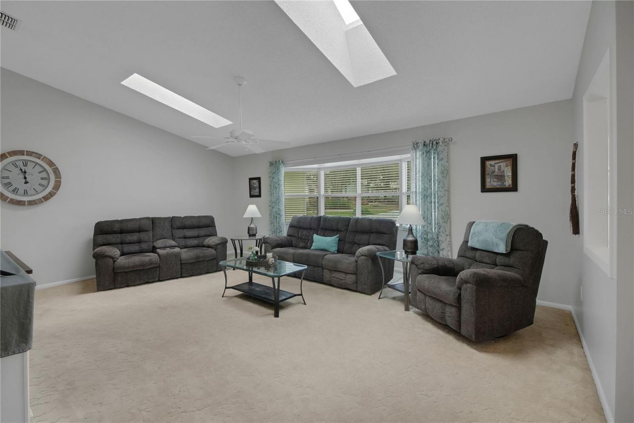 335 River Glass Court , Leesburg, FL 34788 Photo