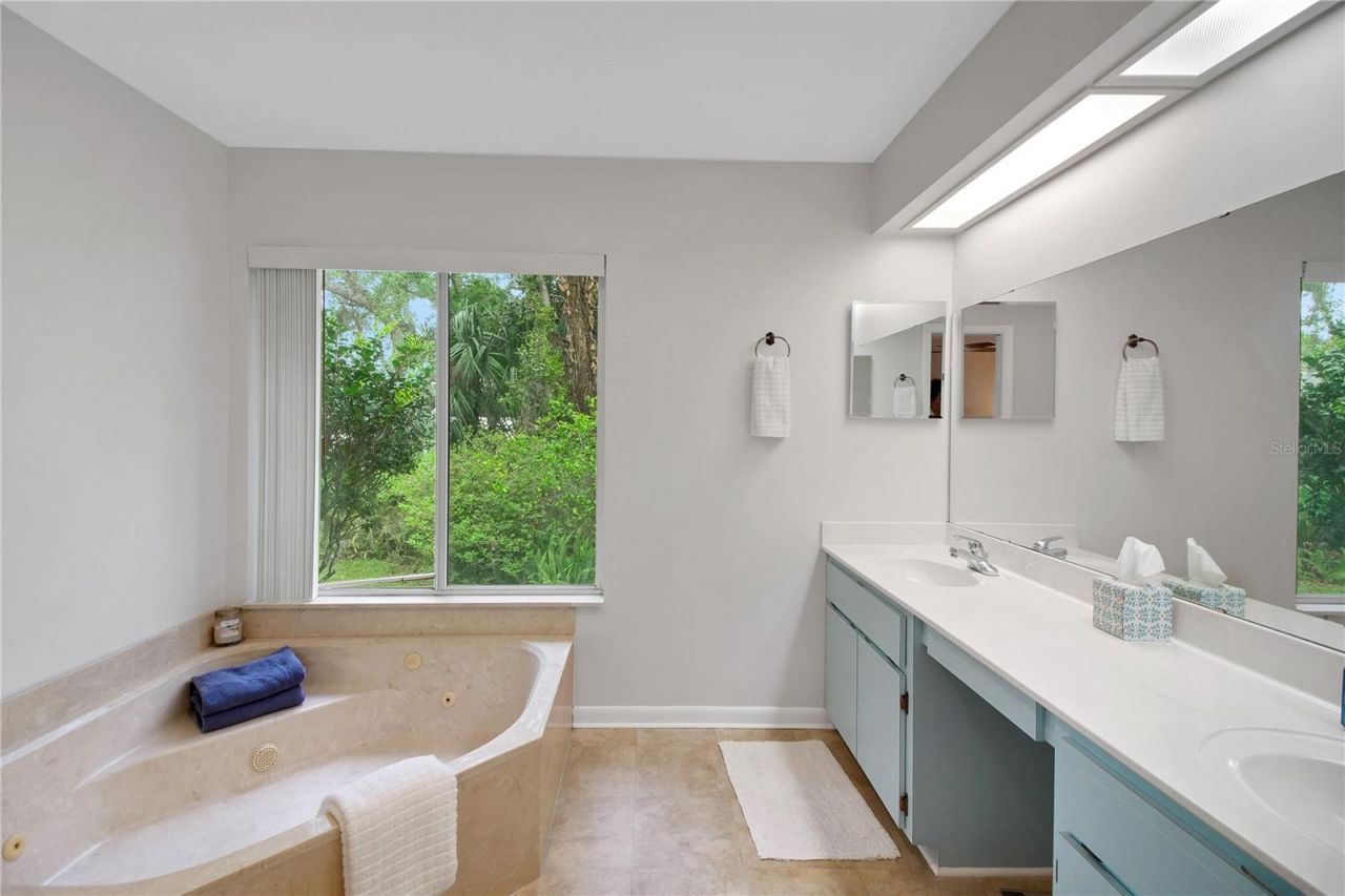 335 River Glass Court , Leesburg, FL 34788 Photo