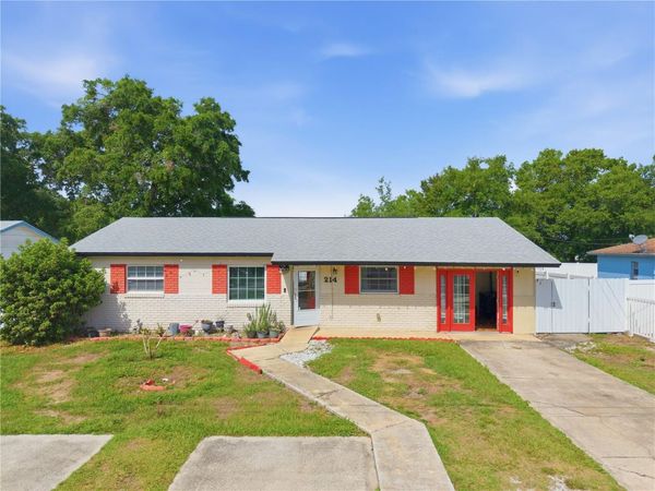 214 N THOMPSON ROAD, APOPKA, FL 32703