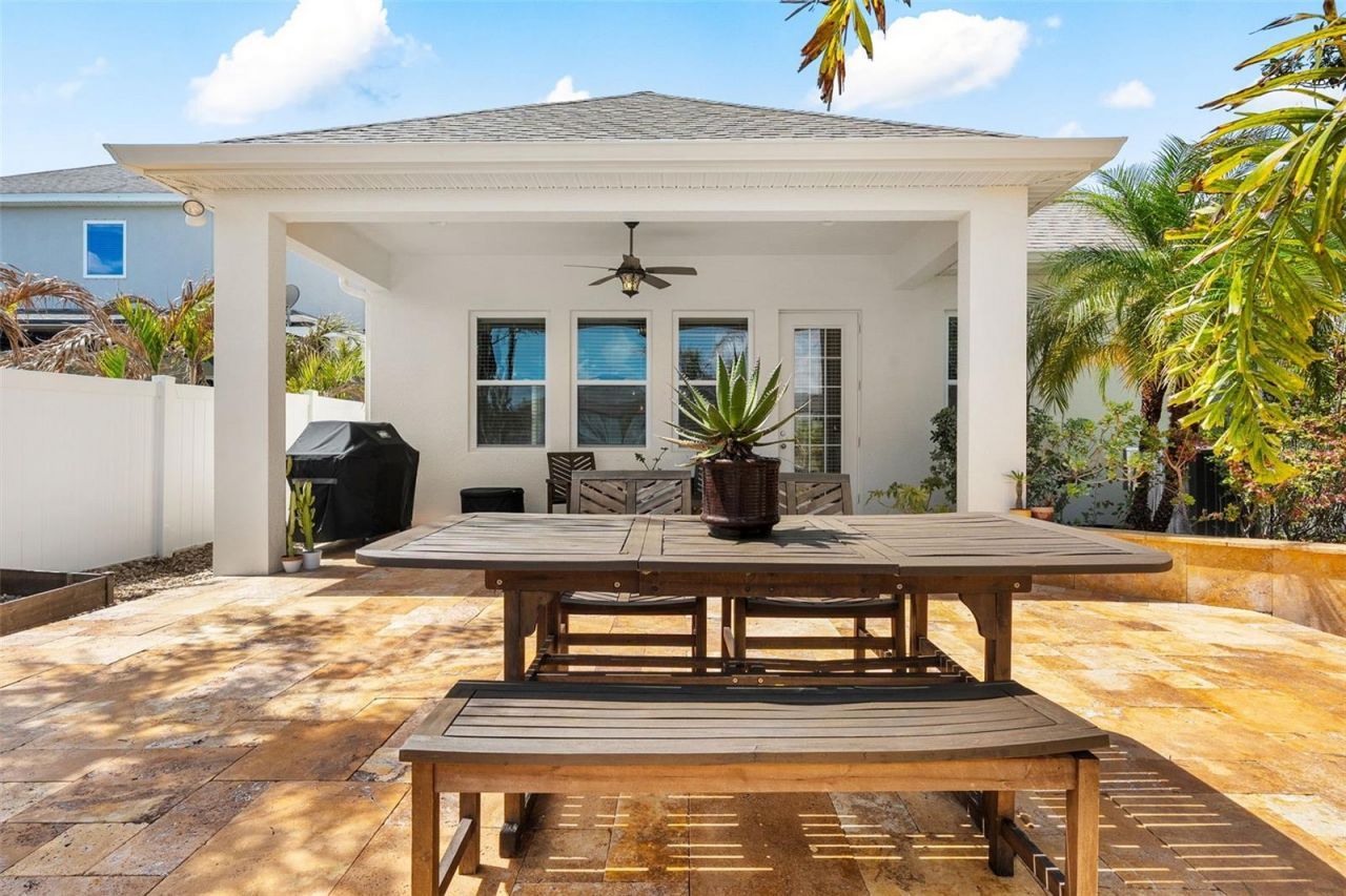 8115 Champions Forest Way, Tampa, FL 33635 Photo