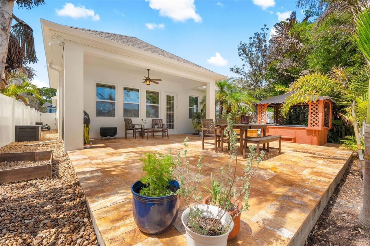 8115 Champions Forest Way, Tampa, FL 33635 Photo