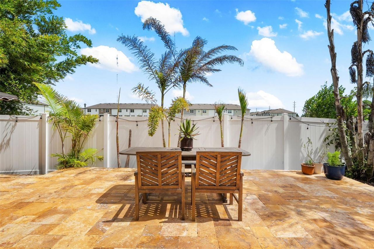 8115 Champions Forest Way, Tampa, FL 33635 Photo