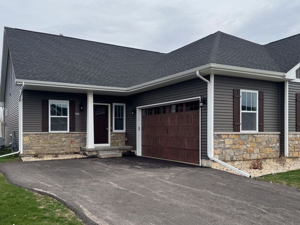 632 Anjali Court , Unit L, Sycamore, IL 60178