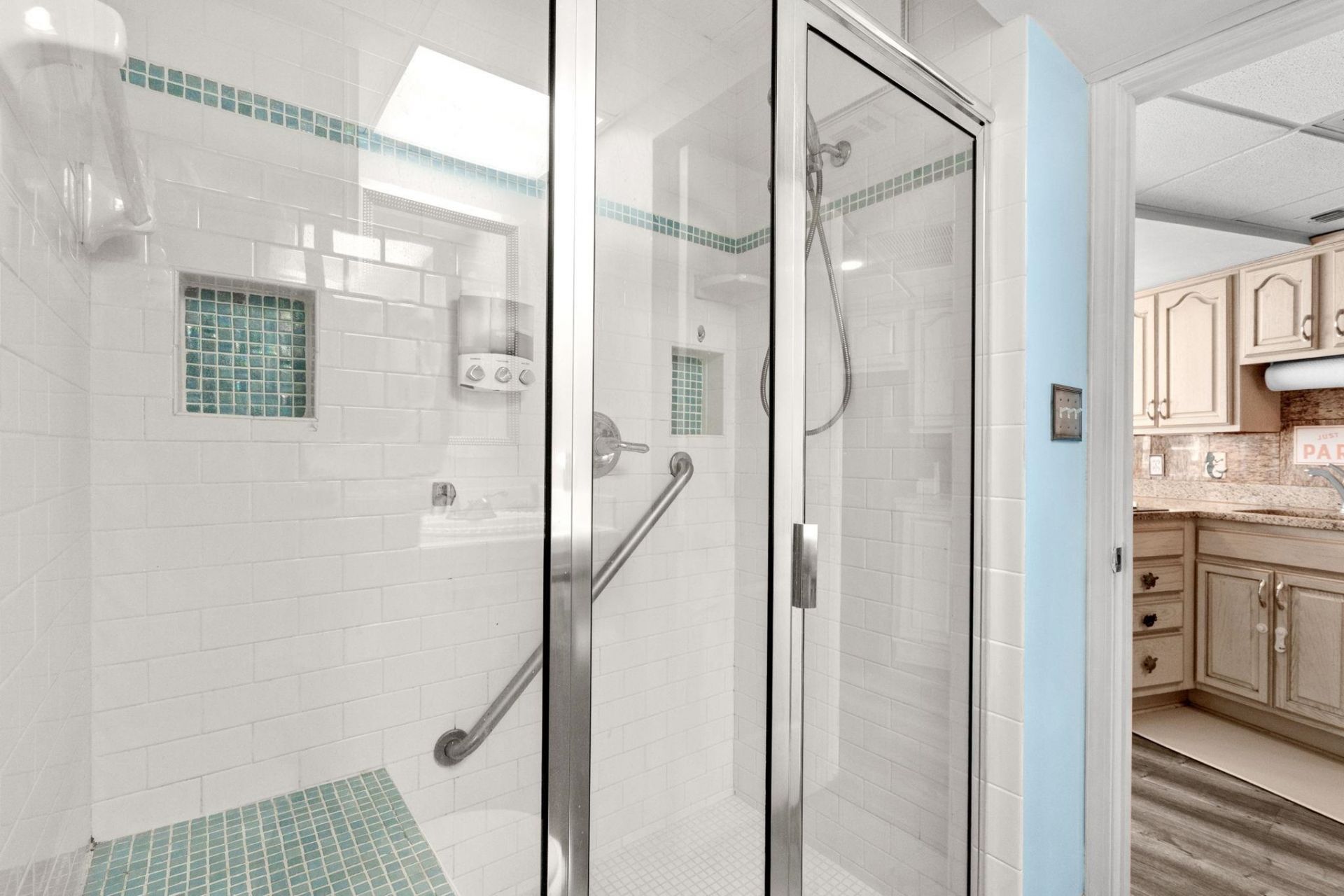 202 70th Ave. N  Photo 20