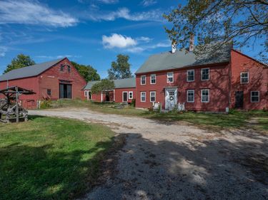 118 Broad Street, Hollis, NH 03049