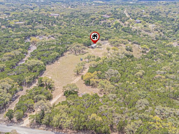 1353 Brushy Creek Dr, Lakehills, TX 78063