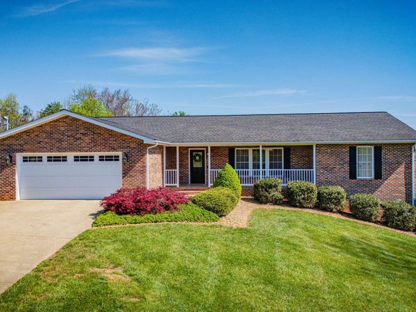 1032 Mitchell Road, Kingsport, TN 37663