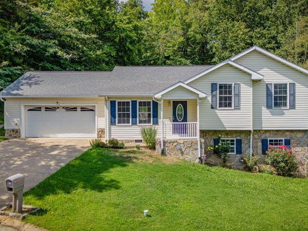 108 Plymouth Hill, Greeneville, TN 37743