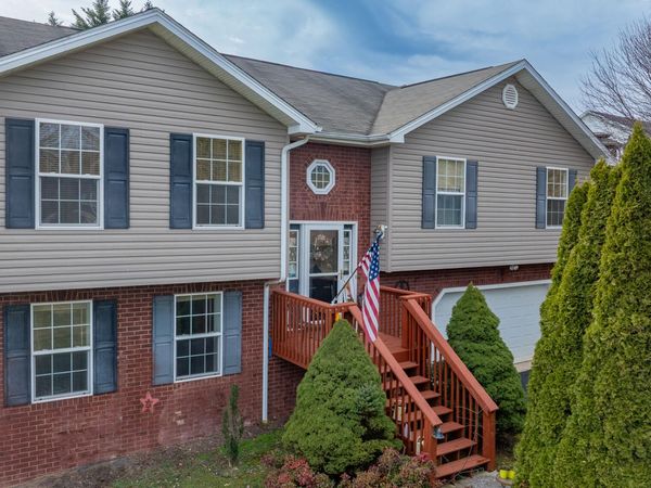 609 Alfalfa Lane, Jonesborough, TN 37659