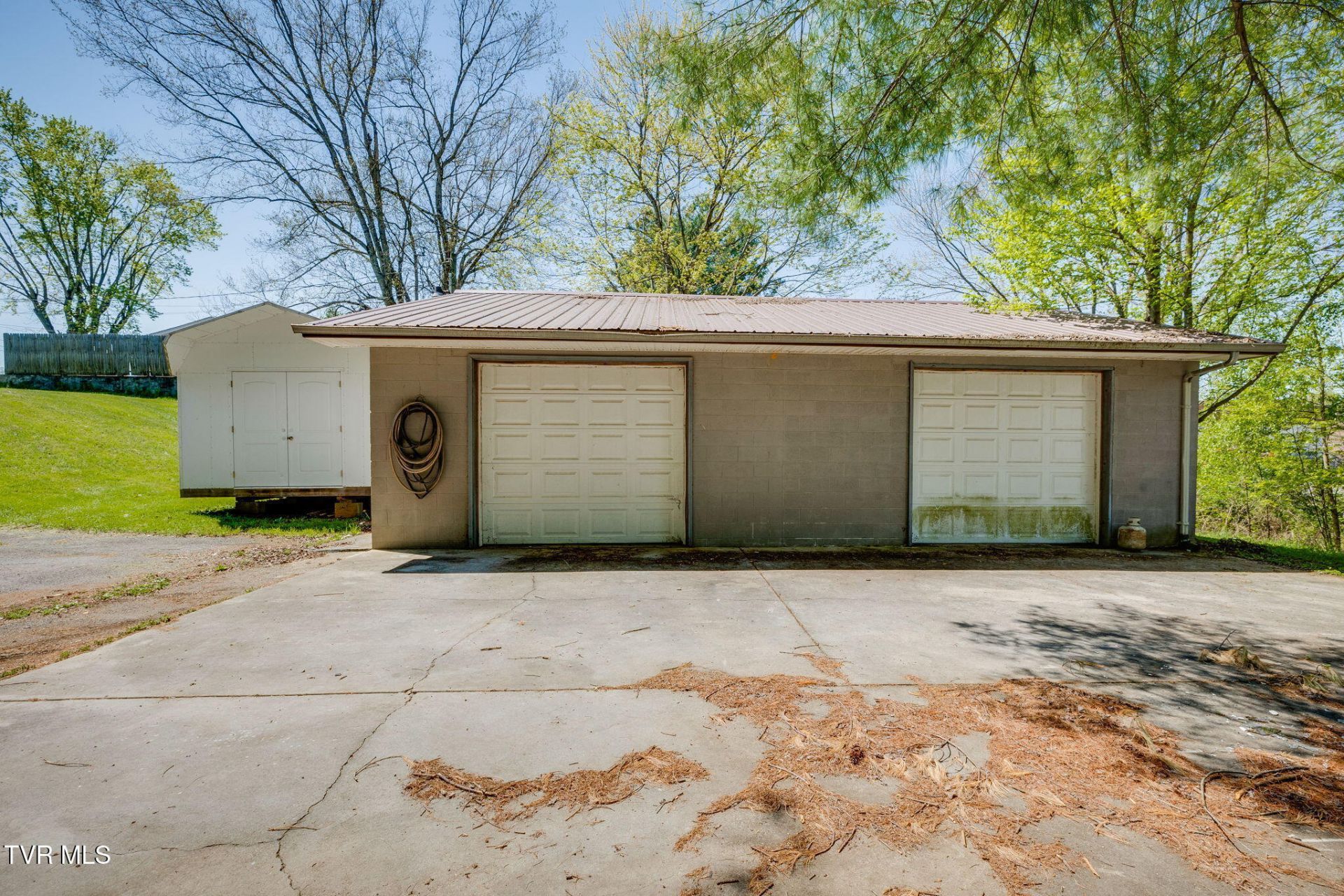 143 Massengill Avenue, Blountville, TN 37617 Main Photo