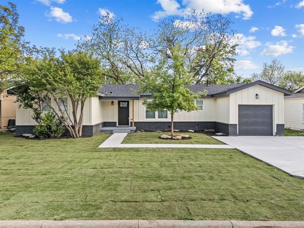 5008 Nadine Drive, Haltom City, TX 76117