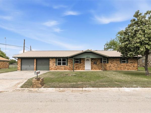 4502 Delwood Drive , Brownwood, TX 76801