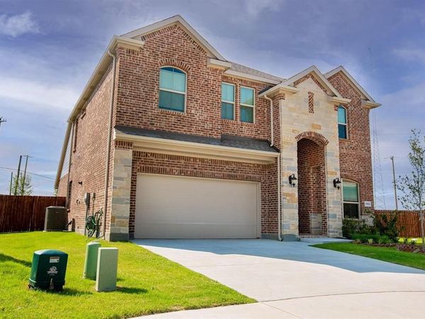 4924 Dewy Rose Lane, Fort Worth, TX 76244