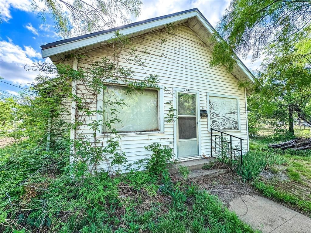 306 N Avenue C, Haskell, TX 79521 Main Photo