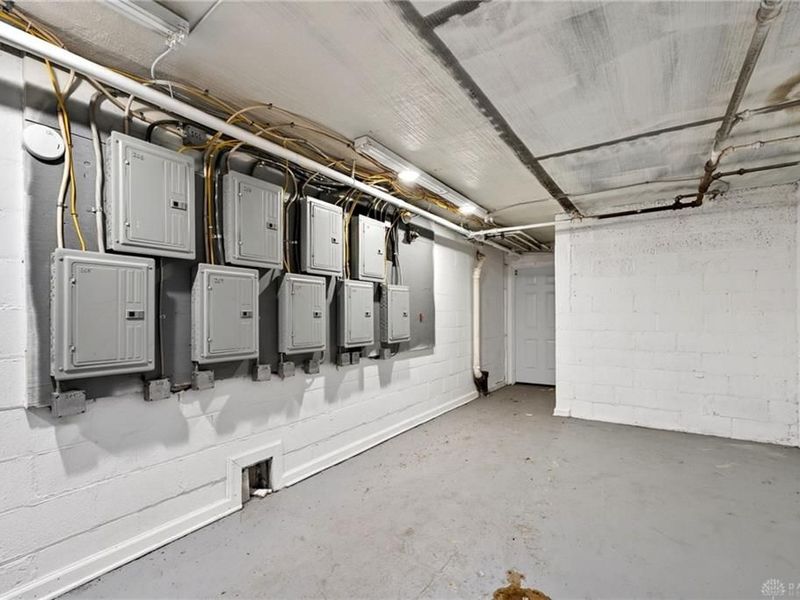 2662 N Main Street, Dayton, OH 45405 Photo 33