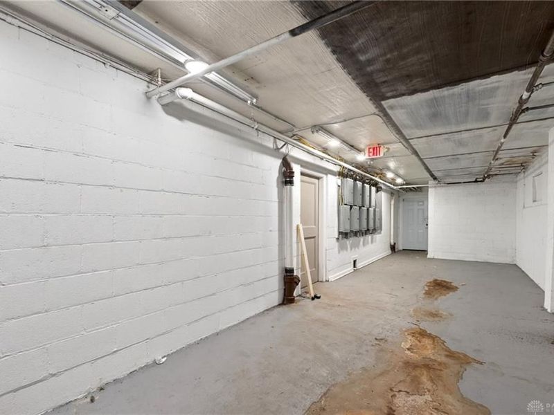 2662 N Main Street, Dayton, OH 45405 Photo 34