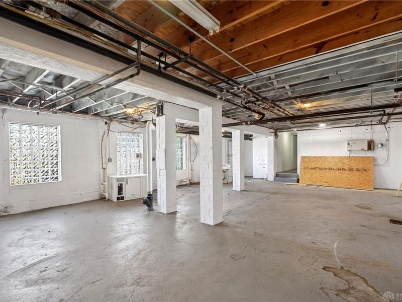 2662 N Main Street, Dayton, OH 45405 Photo 36