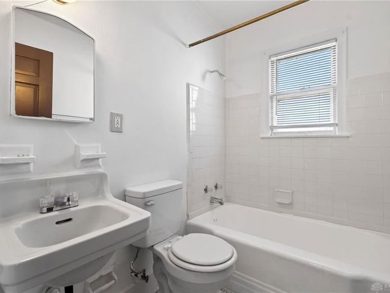 2662 N Main Street, Dayton, OH 45405 Photo 38